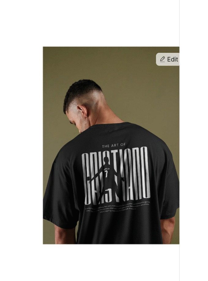 The CR7 "Art of Cristiano" Oversized Tee